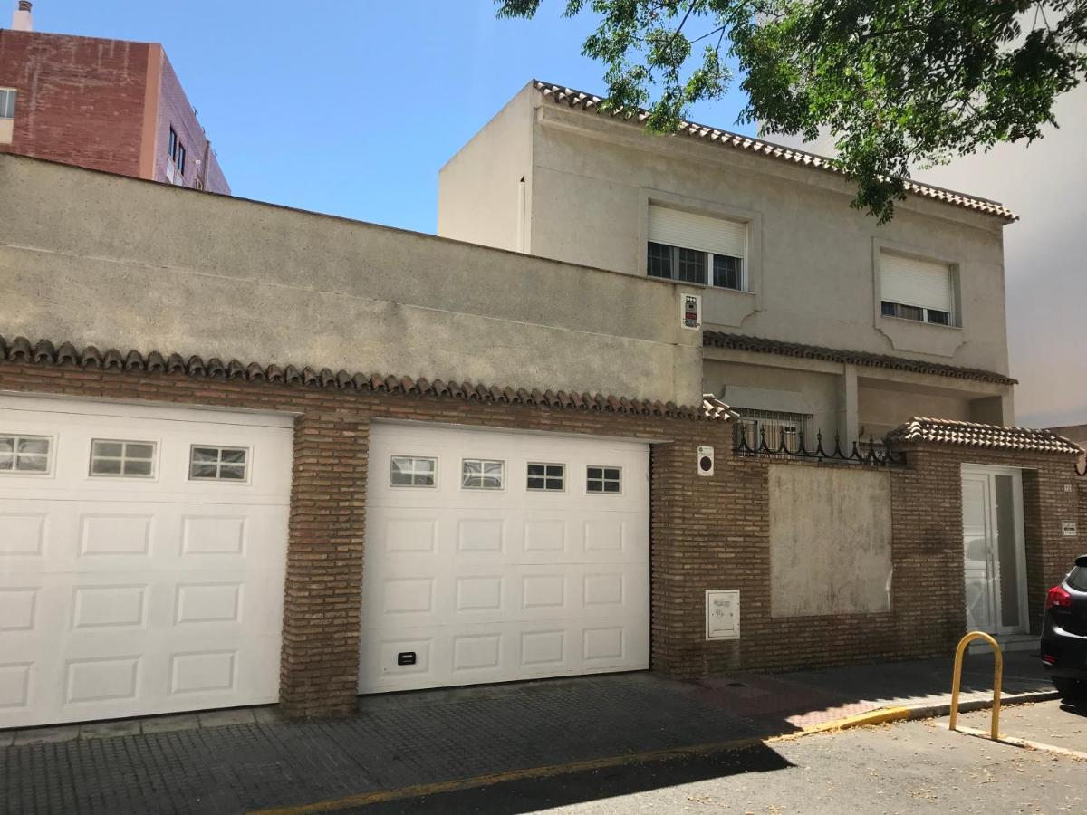 Villa Bahia Blanca Sm à Cadix Extérieur photo